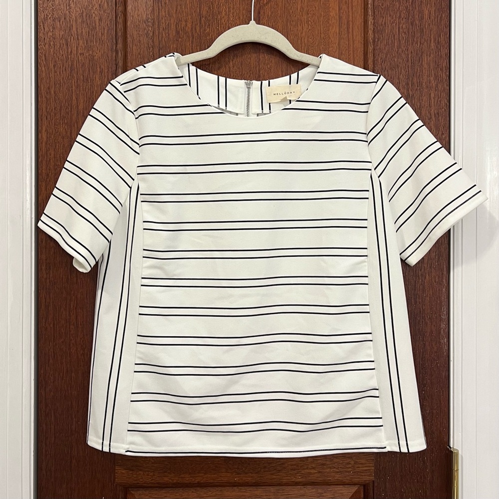 Melloday Striped Short Sleeve Top - Black and White